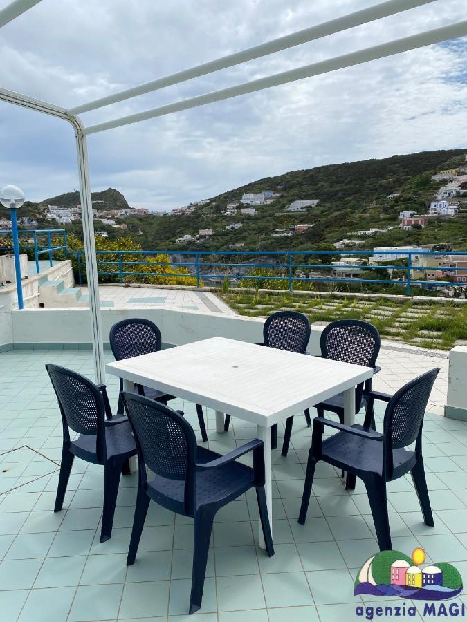 Magi - Appartamenti Maga Circe Ponza Extérieur photo