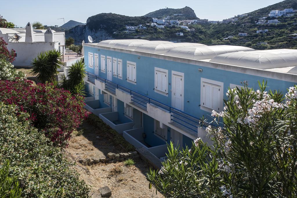 Magi - Appartamenti Maga Circe Ponza Extérieur photo