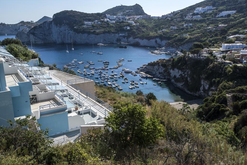 Magi - Appartamenti Maga Circe Ponza Extérieur photo